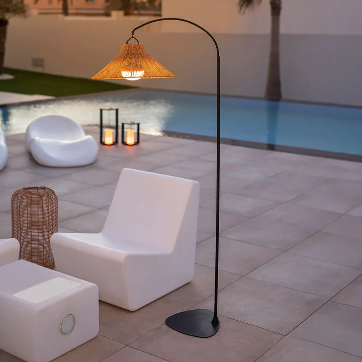 Niza 165 Lámpara de pie arqueada inalámbrica – Lámpara LED con batería para interior y exterior
