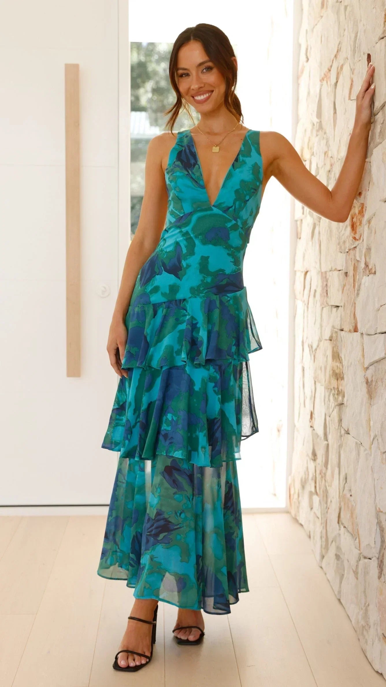 Vestido de Verano Elegancia Fluida